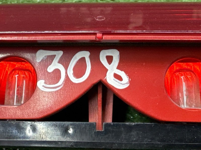 Фонарь задний стоп-сигнал Peugeot 308