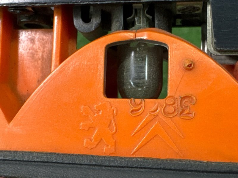 Фонарь задний стоп-сигнал Peugeot 307