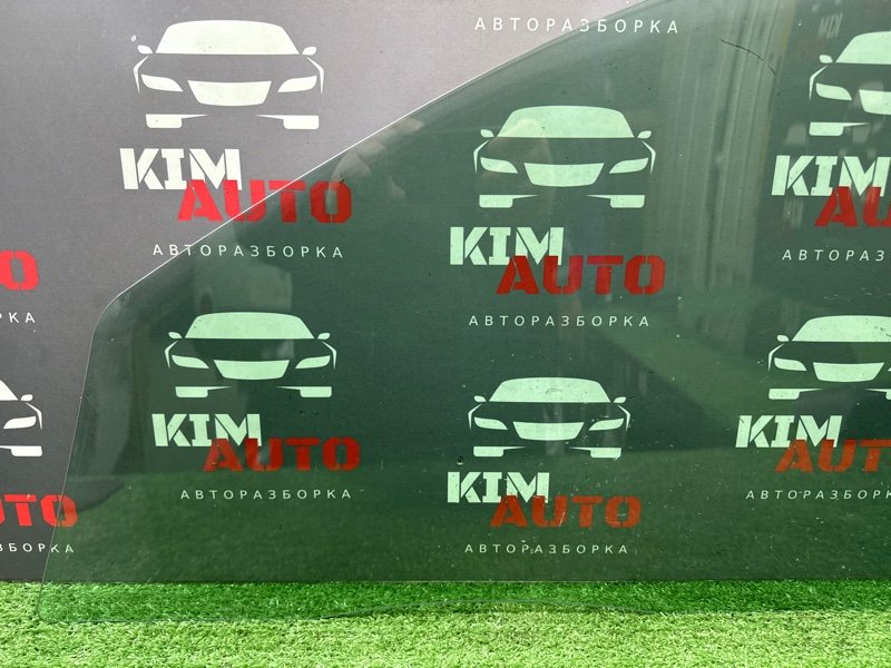 Стекло двери Ford Mondeo 3