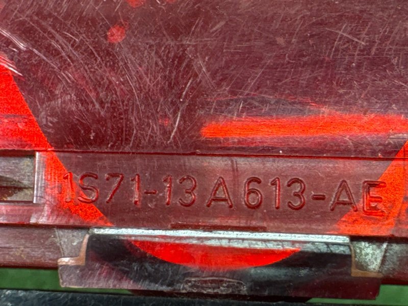 Фонарь задний стоп-сигнал Ford Focus 2