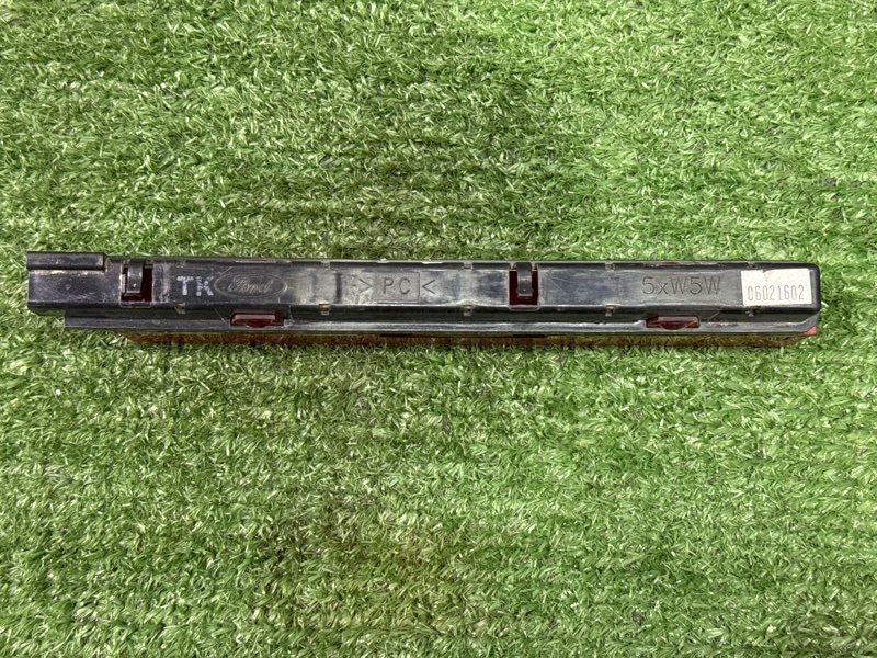 Фонарь задний стоп-сигнал Ford Focus 2