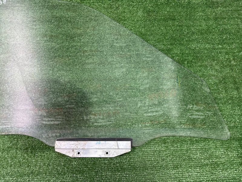 Стекло двери Daewoo Nexia