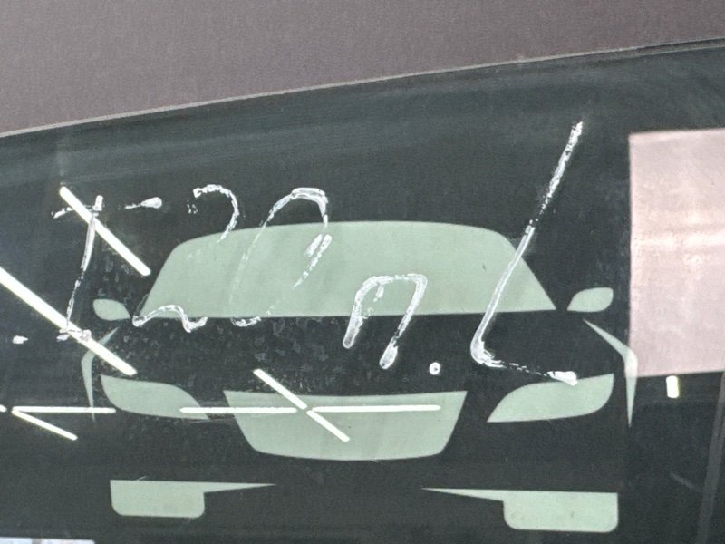 Стекло двери Hyundai I20