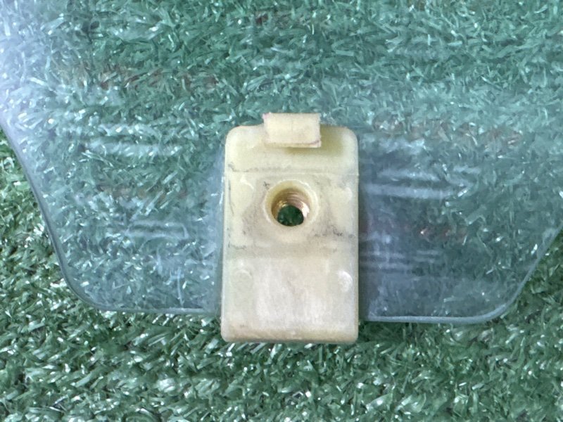 Стекло двери Hyundai I20