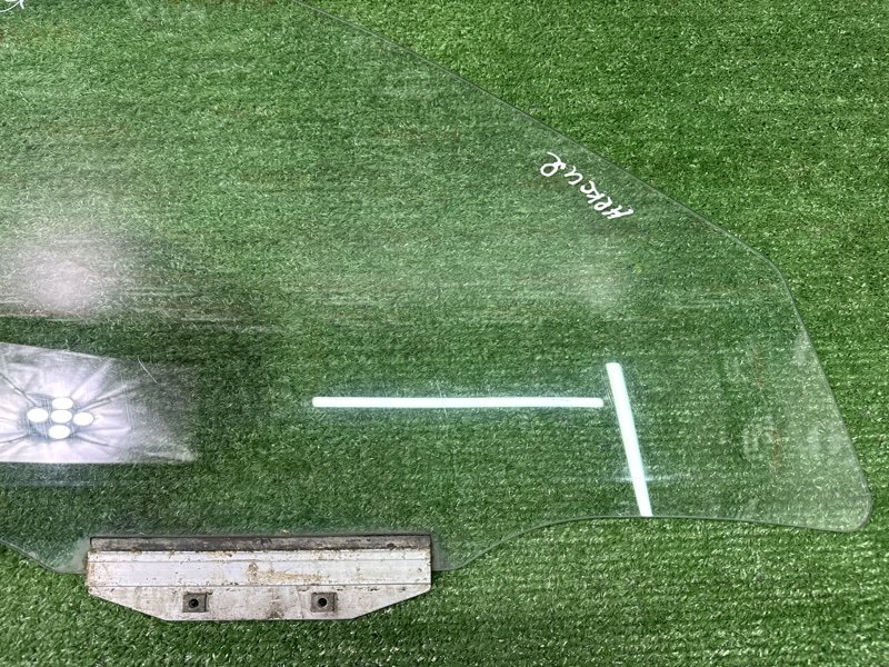 Стекло двери Daewoo Nexia