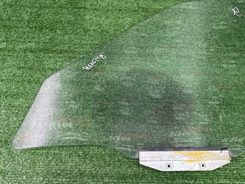 Стекло двери Daewoo Nexia