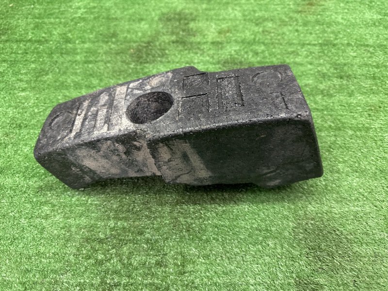 Абсорбер переднего бампера Fiat Albea