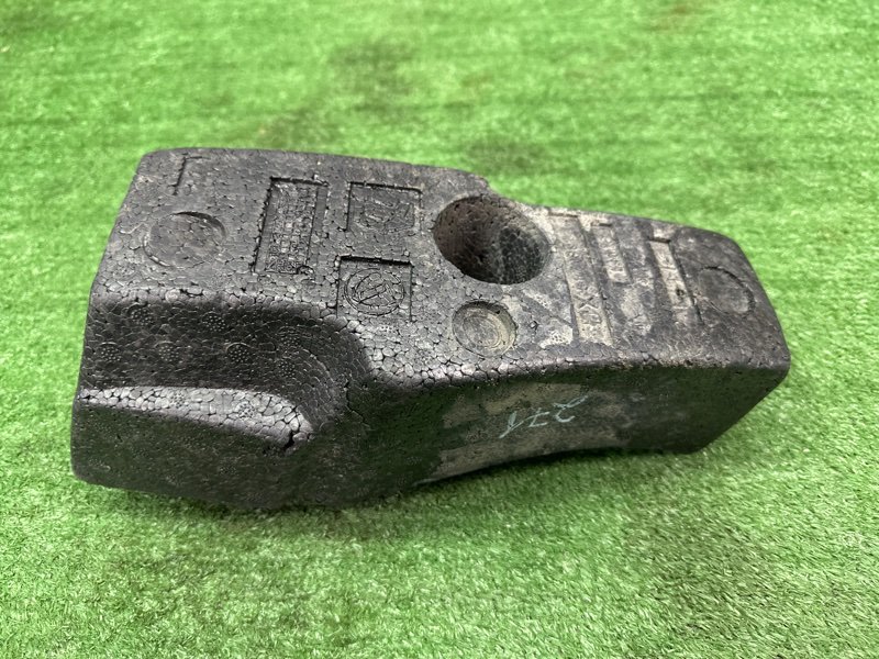 Абсорбер переднего бампера Fiat Albea