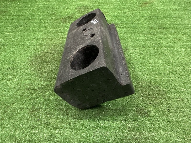 Абсорбер переднего бампера Fiat Albea