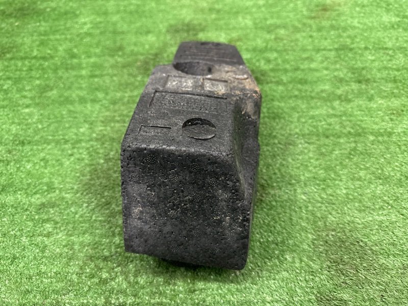 Абсорбер переднего бампера Fiat Albea