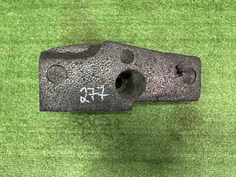 Абсорбер переднего бампера Fiat Albea