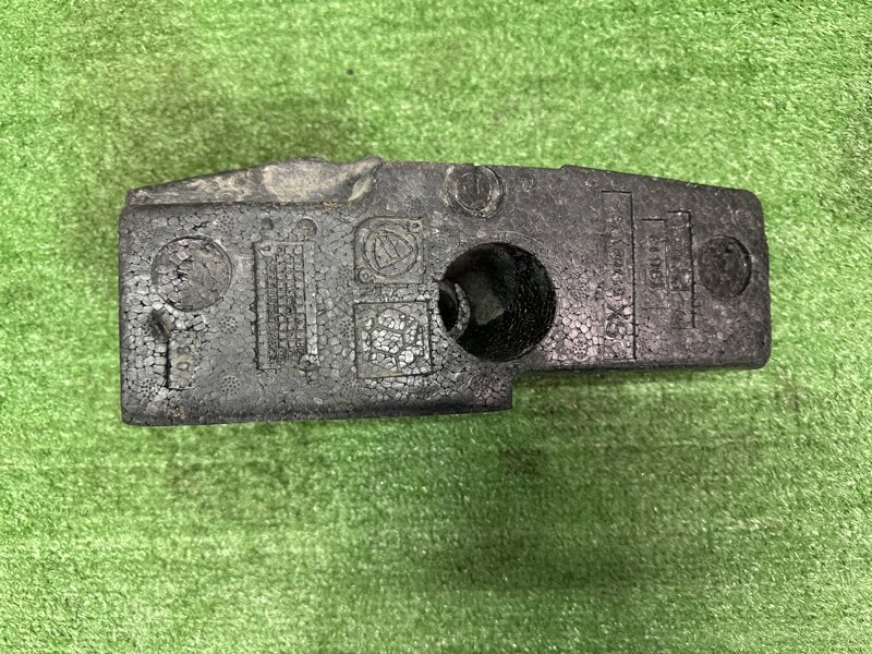 Абсорбер переднего бампера Fiat Albea