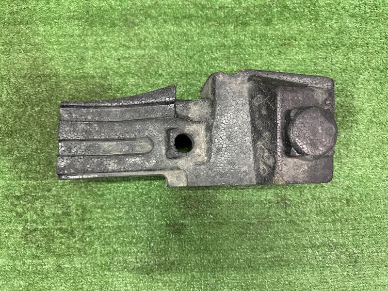 Абсорбер переднего бампера Fiat Albea