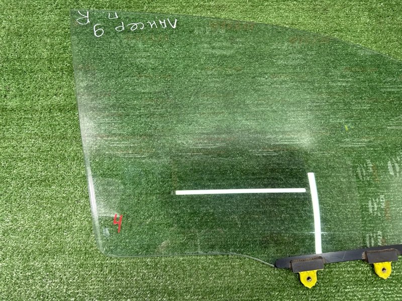 Стекло двери Mitsubishi Lancer 9