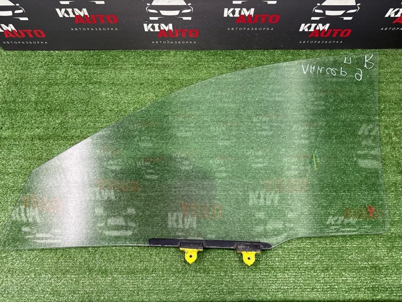 Стекло двери Mitsubishi Lancer 9