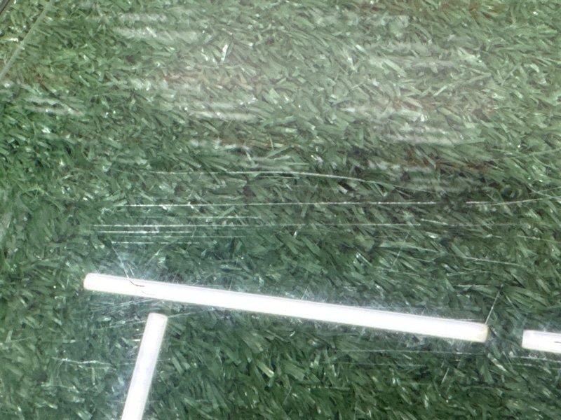 Стекло двери Peugeot 407