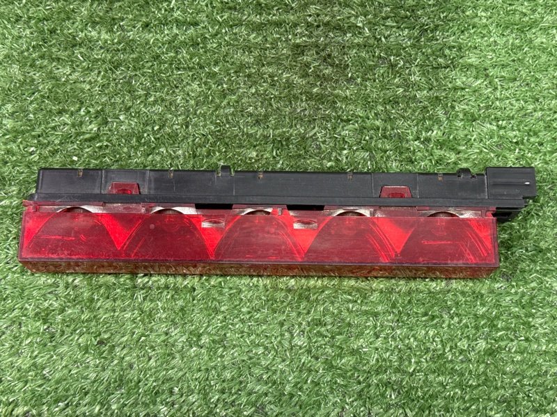 Фонарь задний стоп-сигнал Ford Focus 2