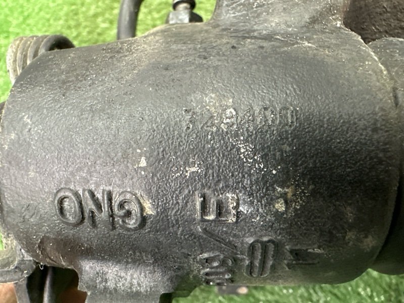 Суппорт тормозной Skoda Octavia A5