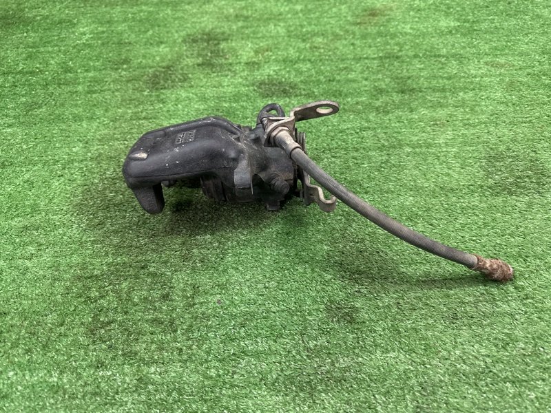 Суппорт тормозной Skoda Octavia A5