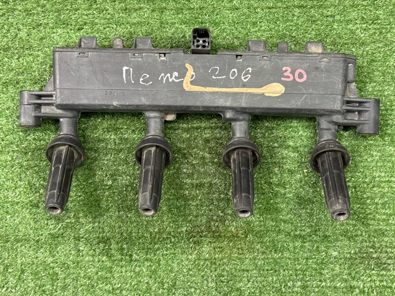 Катушка зажигания Peugeot 206