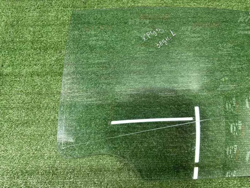 Стекло двери Chevrolet Cruze