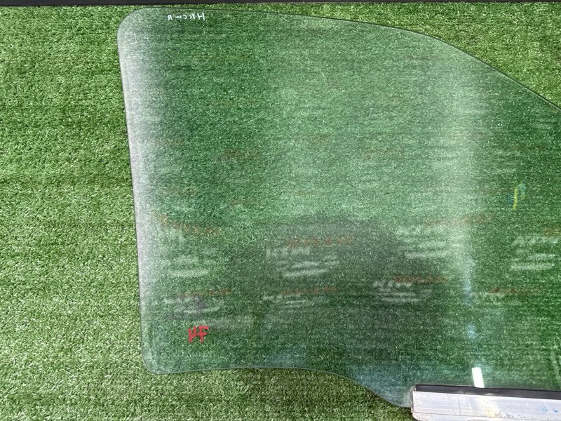 Стекло двери Daewoo Nexia