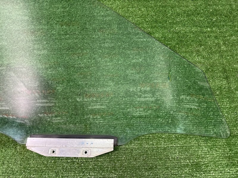 Стекло двери Daewoo Nexia