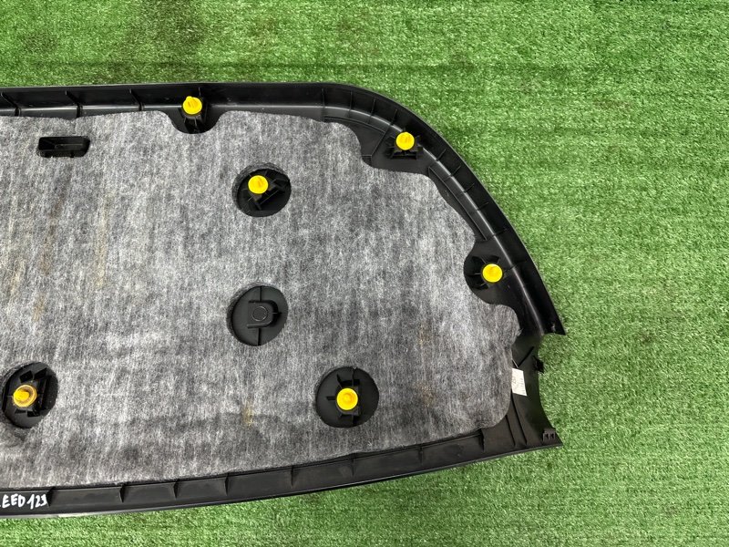 Обшивка двери багажника Kia Ceed 2 2015 SW