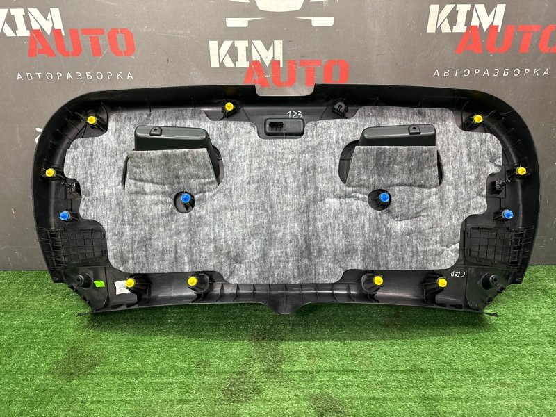 Обшивка крышки багажника Kia Ceed 2 2015 SW