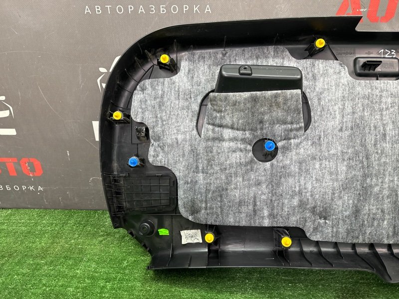 Обшивка крышки багажника Kia Ceed 2 2015 SW