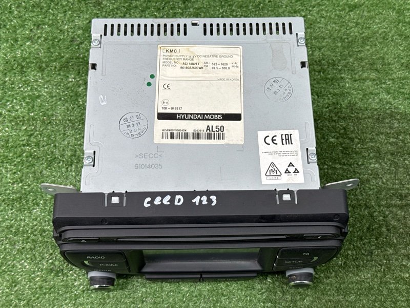 Магнитола штатная Kia Ceed 2 2015 SW