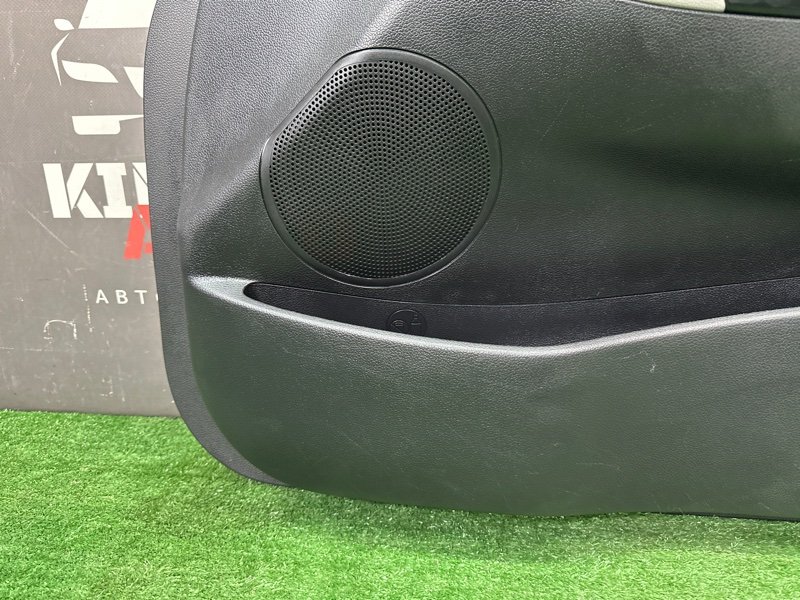 Обшивка двери Kia Ceed 2 2015 SW