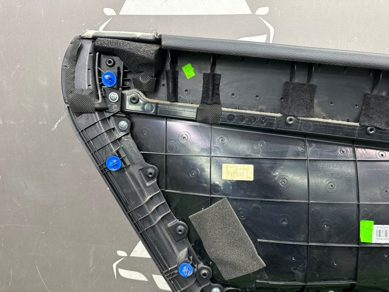 Обшивка двери Kia Ceed 2 2015 SW