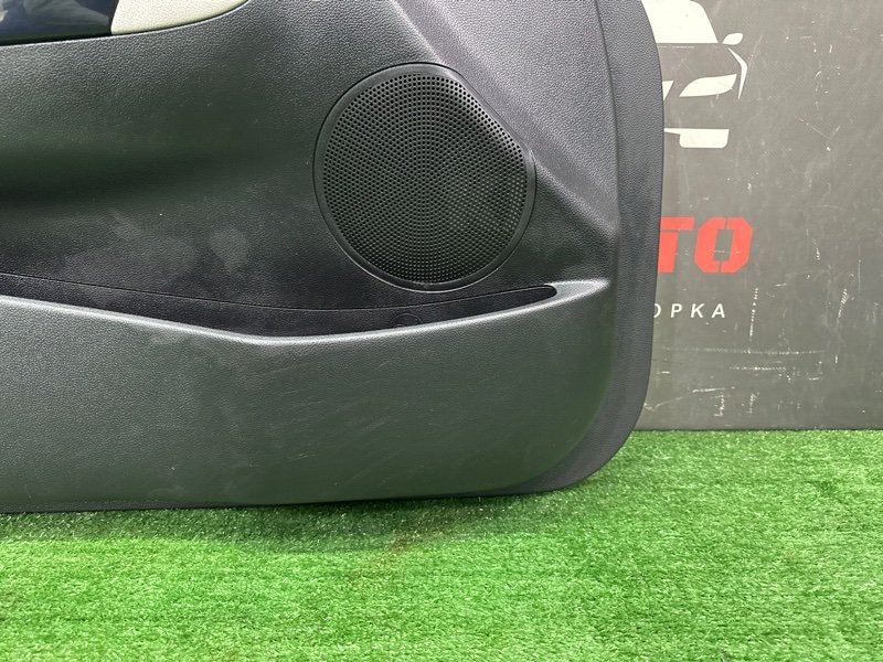 Обшивка двери Kia Ceed 2 2015 SW