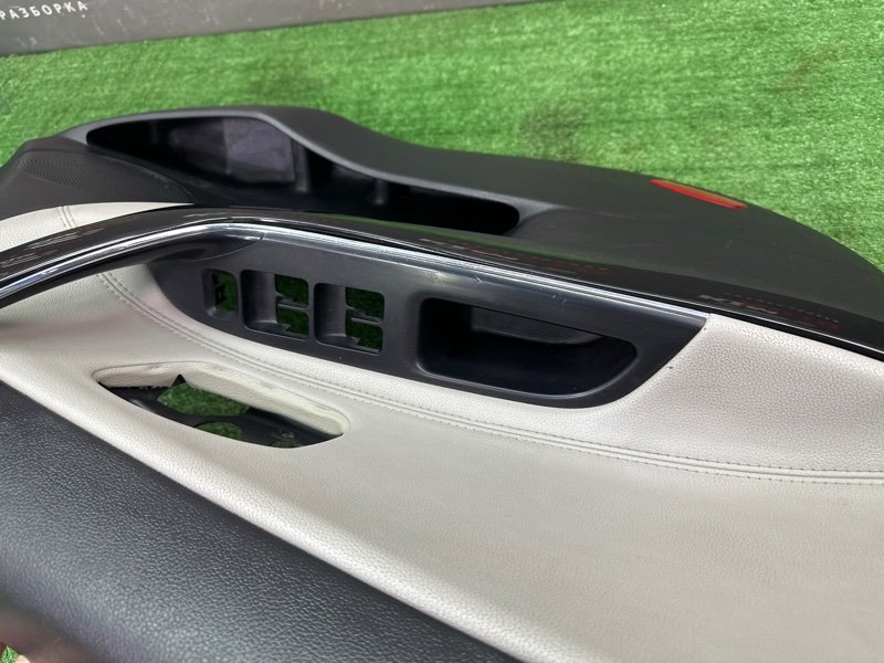 Обшивка двери Kia Ceed 2 2015 SW