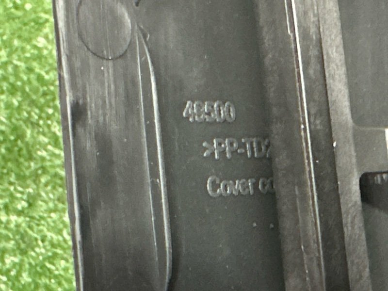 Центральная Консоль с подлокотником Kia Ceed 2 2015 SW