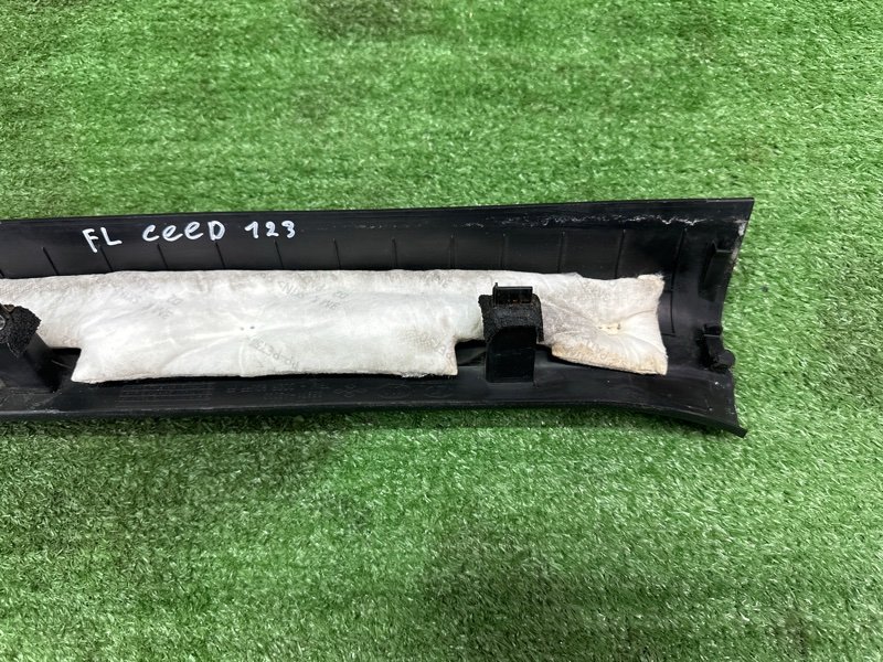 Накладка порога Kia Ceed 2 2015 SW