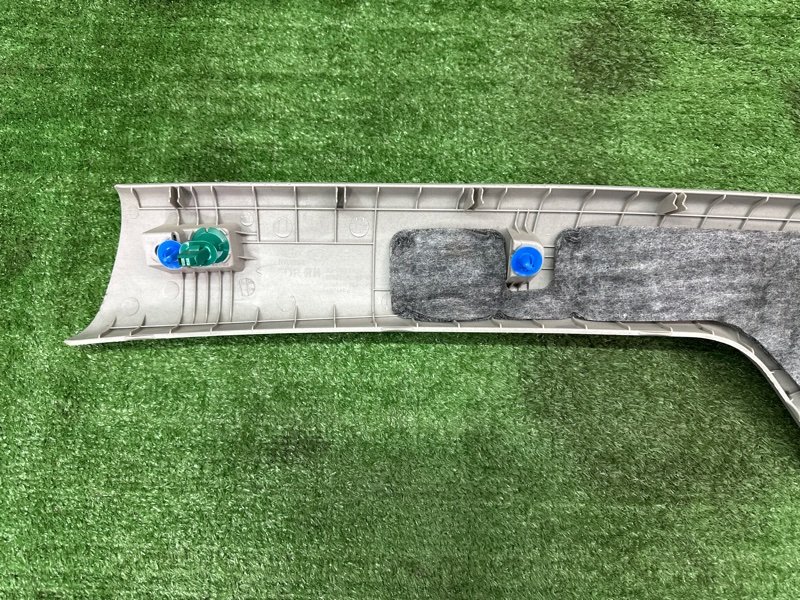 Накладка стойки лобового стекла Kia Ceed 2 2015 SW