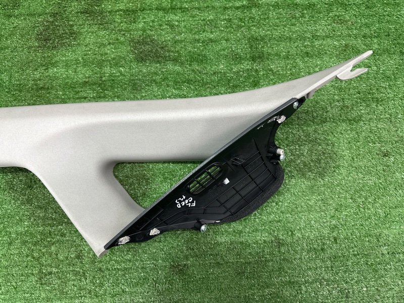 Накладка стойки лобового стекла Kia Ceed 2 2015 SW