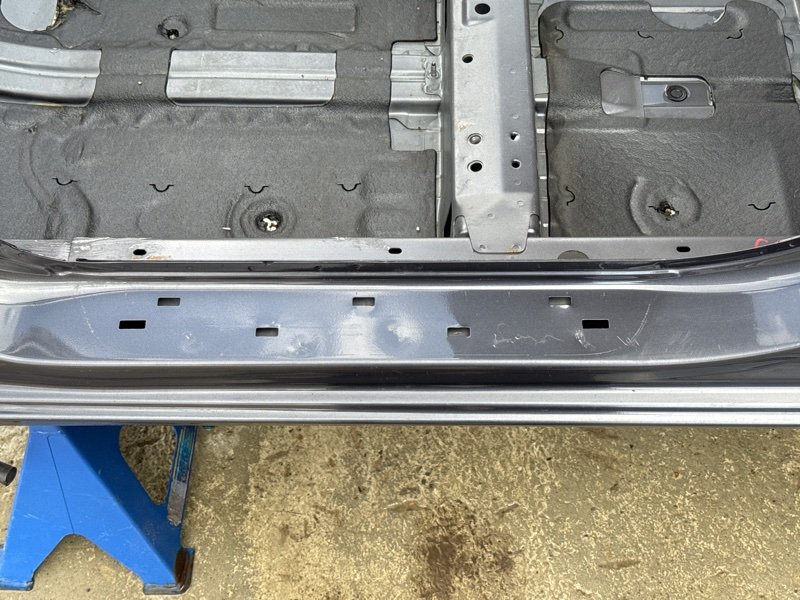 Порог со стойкой Kia Ceed 2 2015 SW