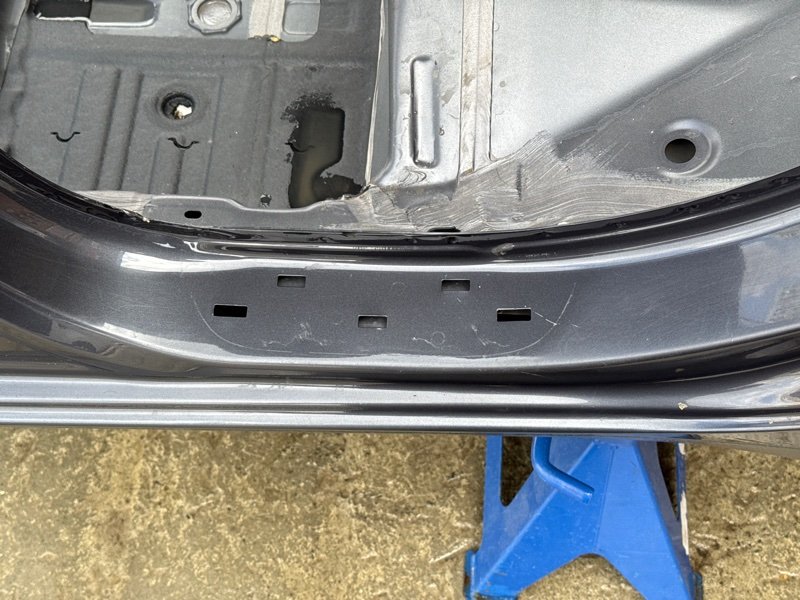 Порог со стойкой Kia Ceed 2 2015 SW