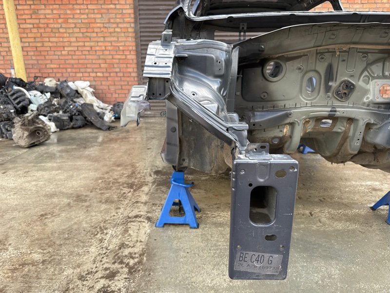 Четверть (лонжерон) Kia Ceed 2 2015 SW