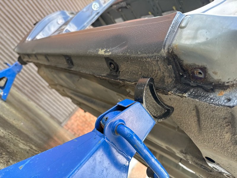 Порог со стойкой Kia Ceed 2 2015 SW