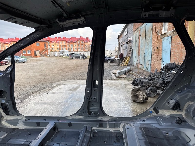 Порог со стойкой Kia Ceed 2 2015 SW