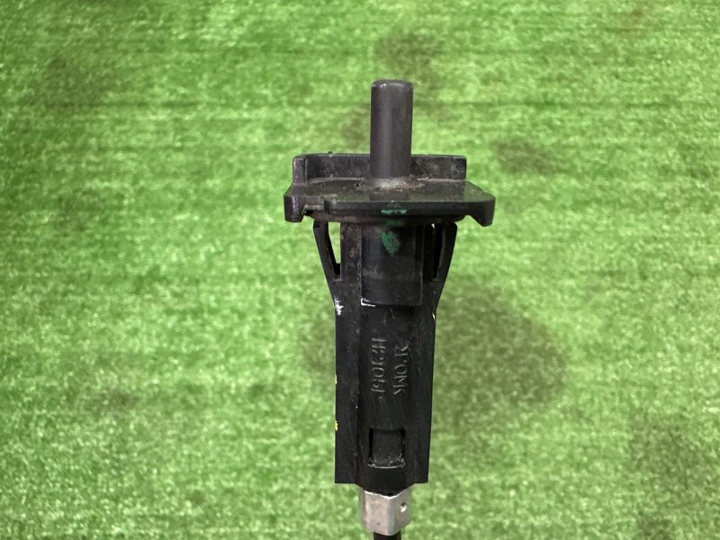 Трос лючка бензобака Kia Ceed 2 2015 SW