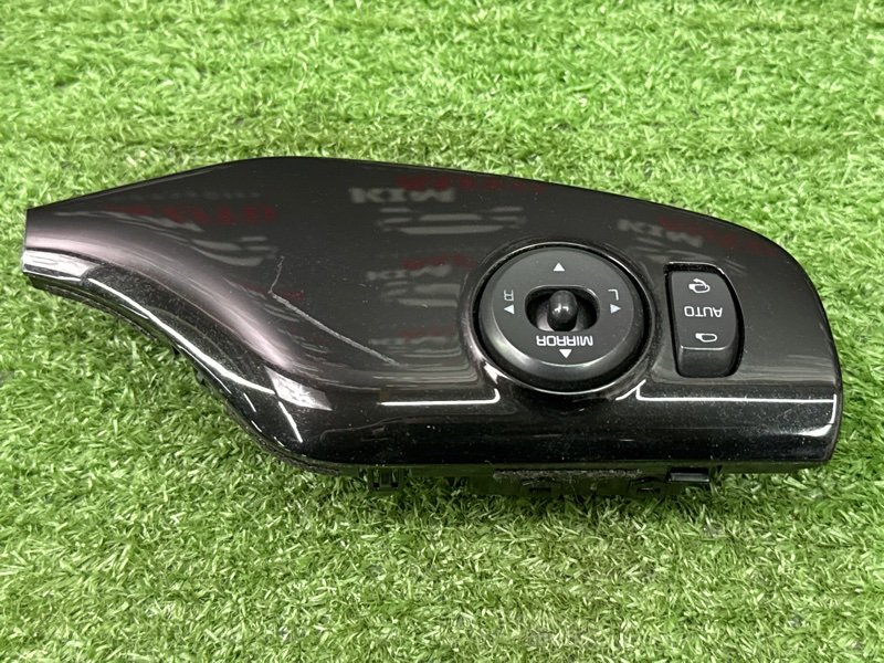 Блок управления зеркалами Kia Ceed 2 2015 SW