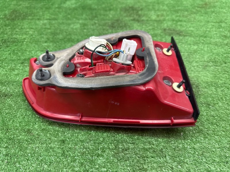 Фонарь в крышку багажника Kia Ceed 2 2015 SW