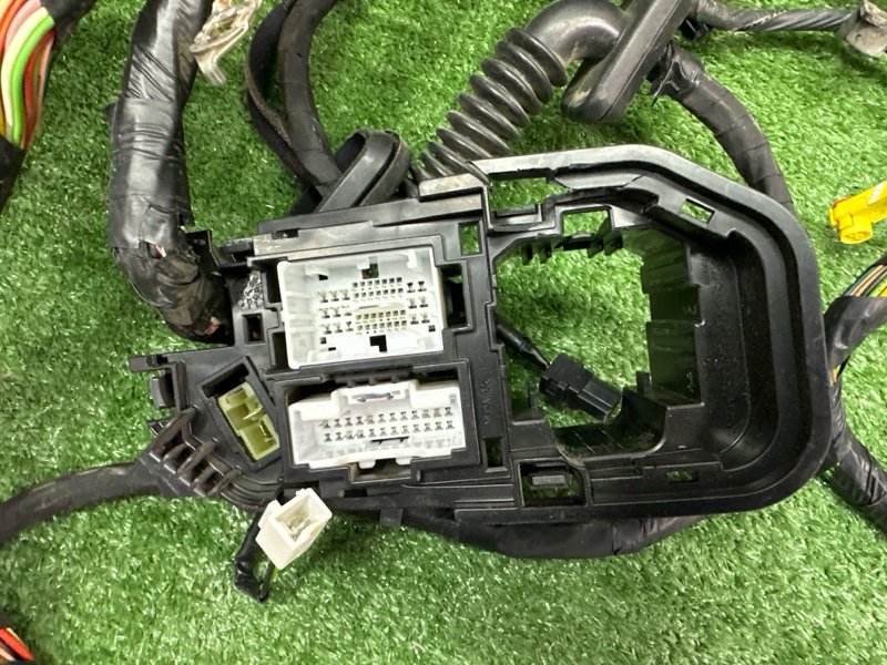 Проводка салона Kia Ceed 2 2015 SW