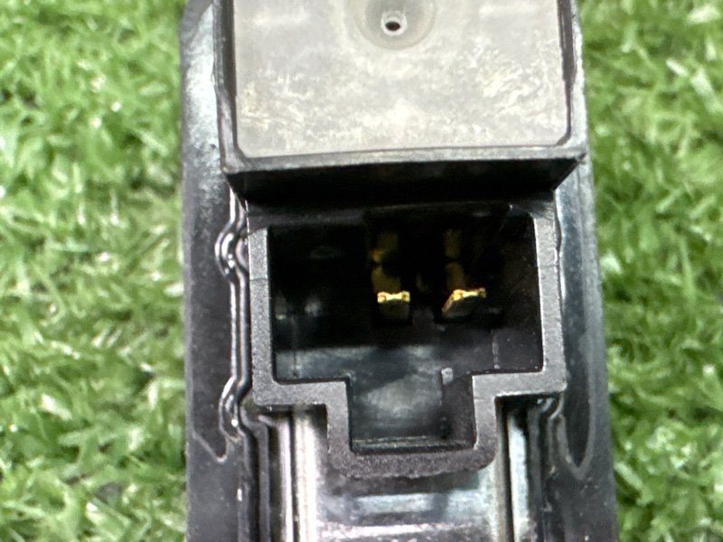 Концевик двери Kia Ceed 2 2015 SW