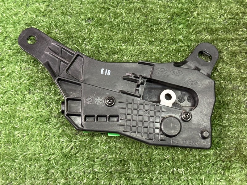 Активатор лючка бензобака Kia Ceed 2 2015 SW